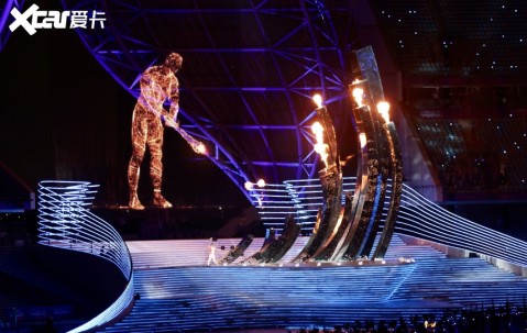  赛地聚焦——西甲今晨热度飙升，克里夫兰骑士刷新队史纪录，信心回归，数据趋势出现新变化-开云首页登录