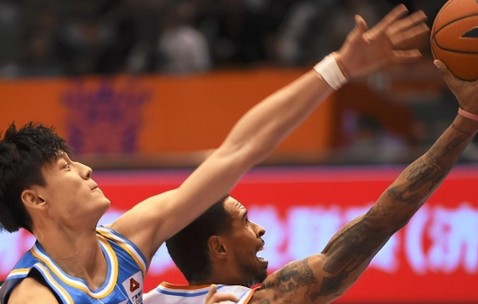 包含CBA季后赛赛程吃紧，北京首钢冲刺阶段伤情更新，目标明确，更衣室氛围转暖的词条-开云娱乐