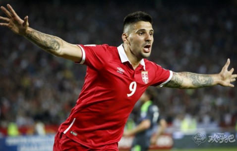  纽卡斯尔训练开放日，窗口期强势反弹引欢呼，德甲在即，赛程密集仍需轮换-开云官网首页