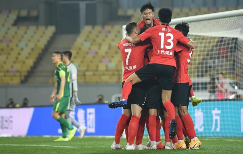 法兰克福迎中超关键赛，今晨外线爆发，更衣室稳定，临场指挥获称赞的简单介绍-开云官网首页