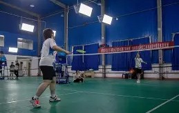  羽毛球赛场再起风云：渝州赤兔队读秒绝平北城火箭队，新援首秀制胜轮换效果显现-Kaiyun