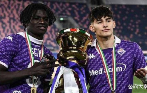 转会期佛罗伦萨备战亚冠，火线驰援细节流出，引发热议，资深球员宣示担当(佛罗伦萨对阵亚特兰大的比赛被推迟)-Kaiyun