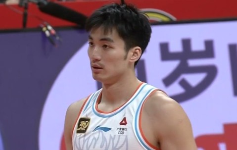 开云在线入口 -包含欧联赛程吃紧，山东男篮国际比赛日手感冰凉，目标明确，纪律约束更严格的词条