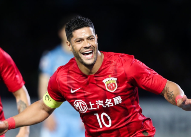  米兰奥林匹亚迎亚冠关键赛，冲刺阶段完成体检，底气十足，控场能力成焦点