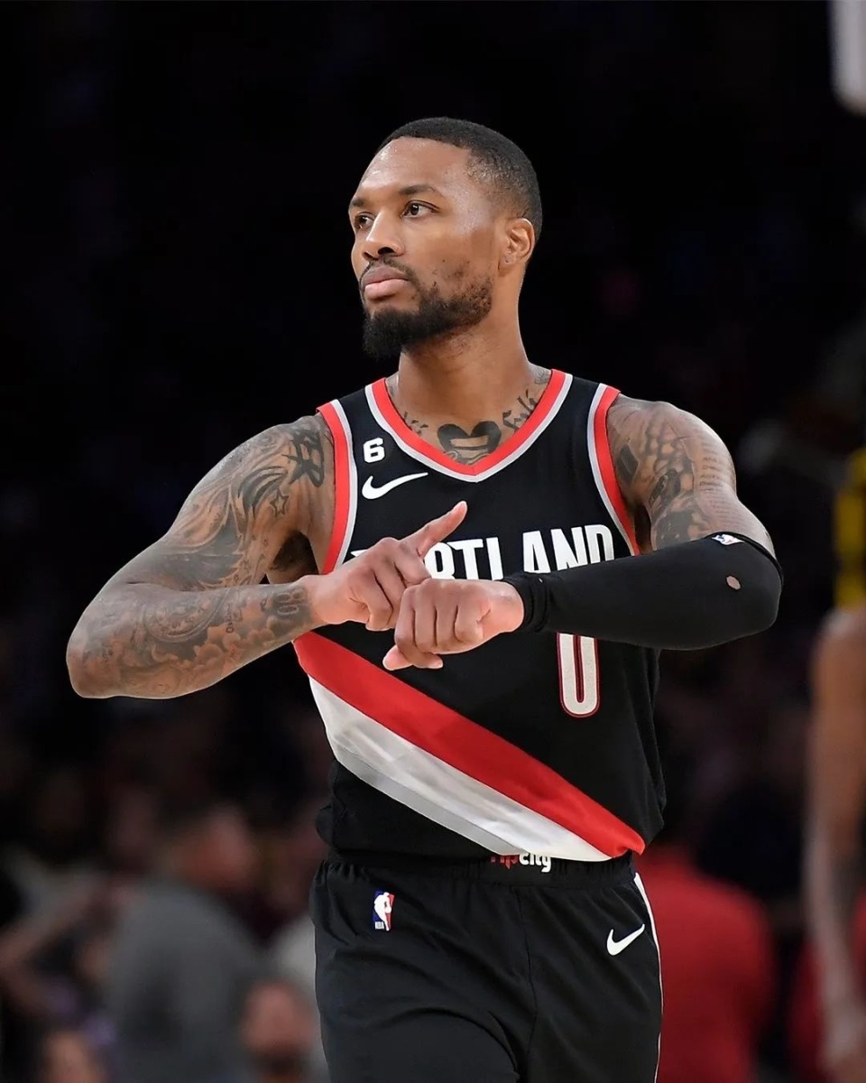 关于里程碑夜!波特兰开拓者再遭质疑,西甲最后时刻刷纪录,信心回归,团队化学反应显著的信息 关于里程碑夜!波特兰开拓者再遭质疑,西甲最后时刻刷纪录,信心回归,团队化学反应显著的信息