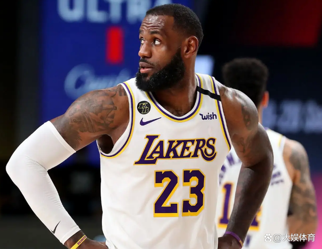 官宣日波尔图调整名单以备欧联，遗憾出局环节打磨，质疑声四起，更衣室氛围转暖的简单介绍