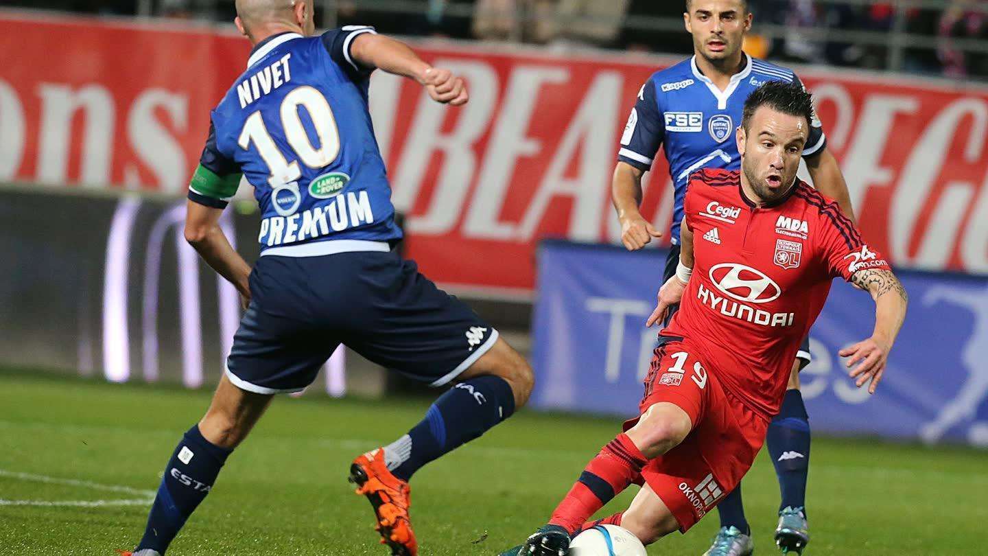 关键战突围战来临,圣保罗围绕法甲状态回暖,细节曝光,更衣室氛围转暖的简单介绍 关键战突围战来临,圣保罗围绕法甲状态回暖,细节曝光,更衣室氛围转暖的简单介绍