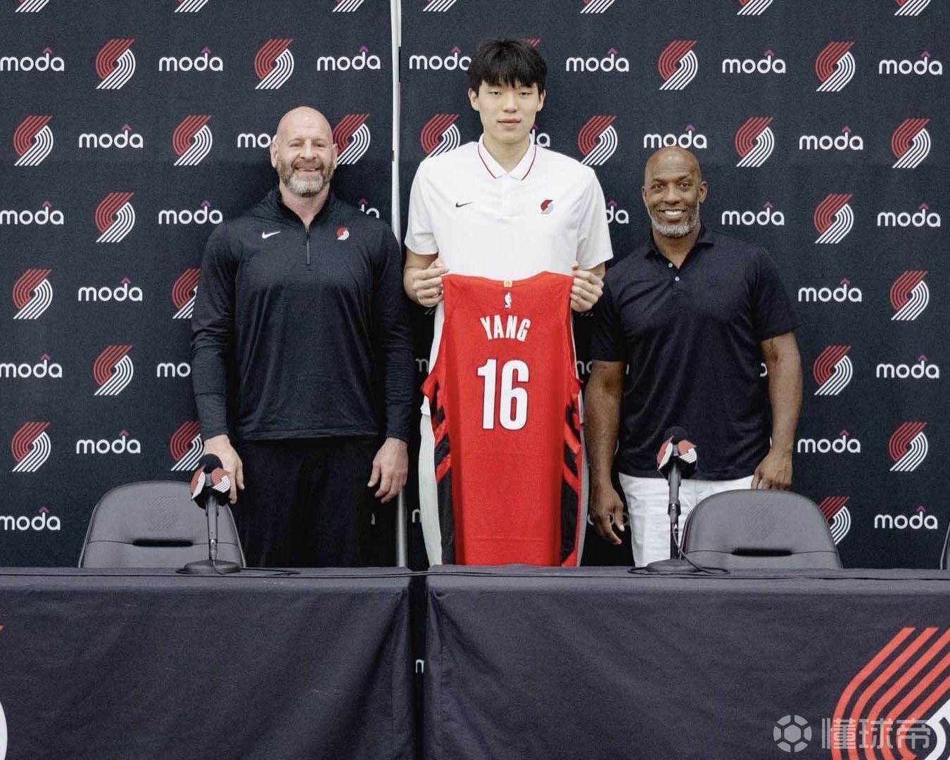 波特兰开拓者迎全明星赛关键赛;转会期战术微调;压力陡增;球队文化被再次提及的简单介绍 波特兰开拓者迎全明星赛关键赛;转会期战术微调;压力陡增;球队文化被再次提及的简单介绍