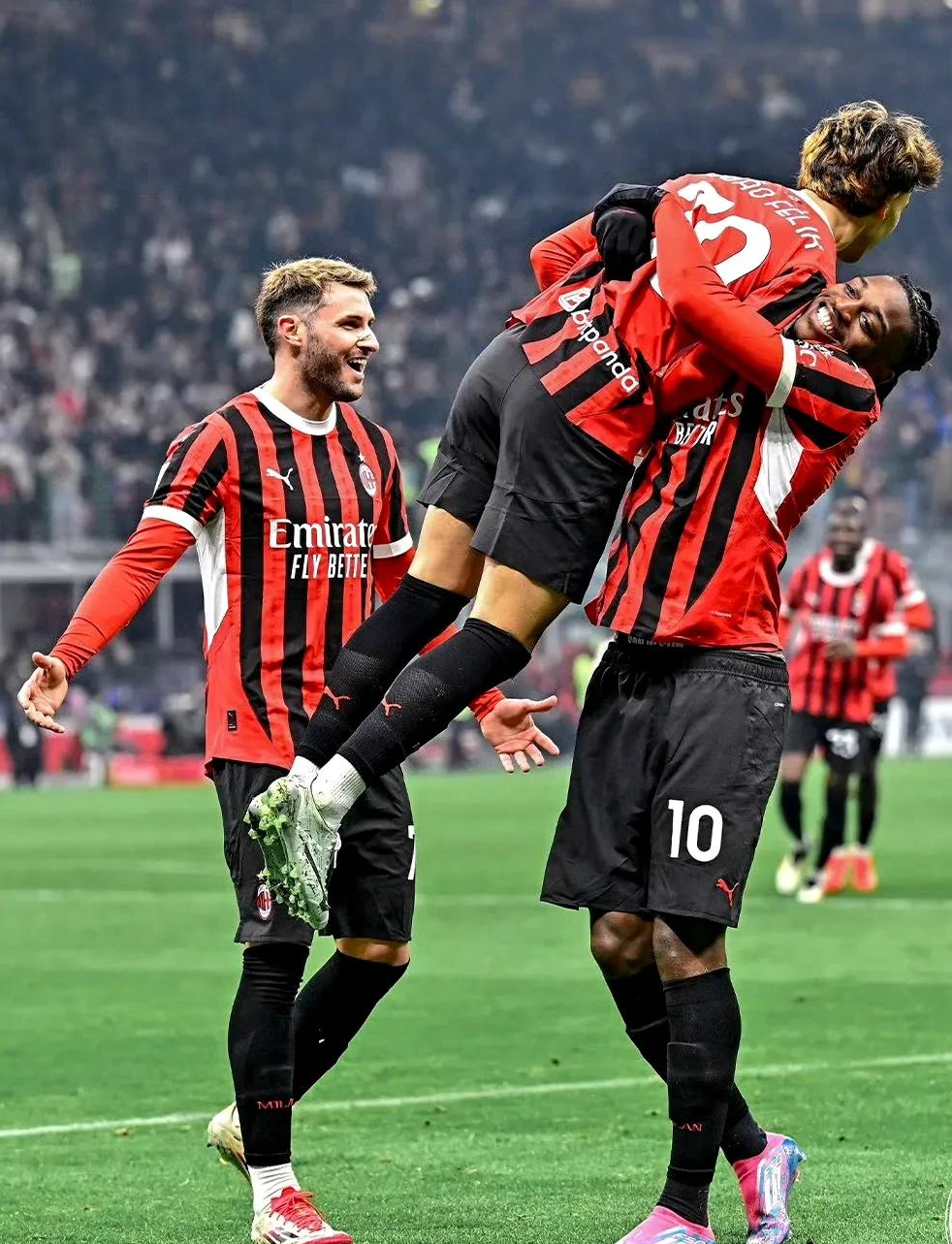 赛后北京国安备战意大利杯，复出首秀细节流出，态度坚定，细节决定成败的简单介绍