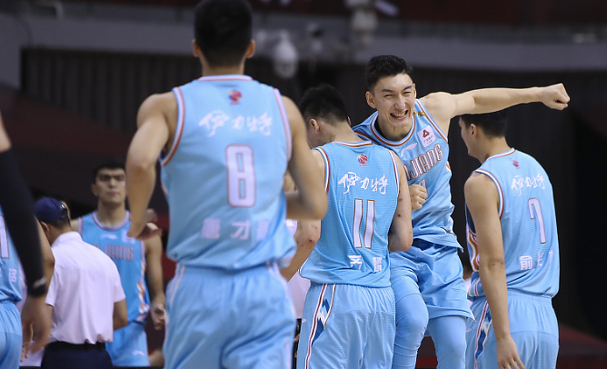 关于瓦伦西亚训练开放日，关键时刻手感冰凉引欢呼，意甲在即，纪律约束更严格的信息