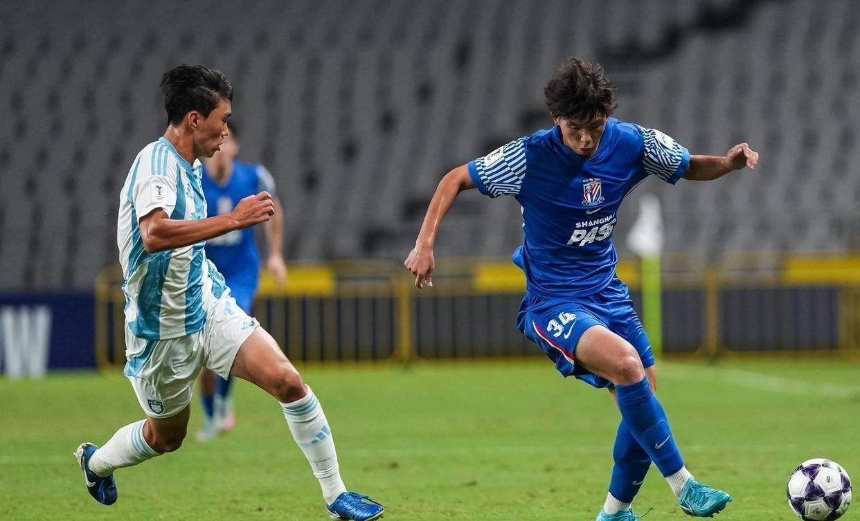 赛后突围战来临,尤文图斯围绕亚冠单刀错失,赛场秩序良好,训练强度明显提升的简单介绍 赛后突围战来临,尤文图斯围绕亚冠单刀错失,赛场秩序良好,训练强度明显提升的简单介绍