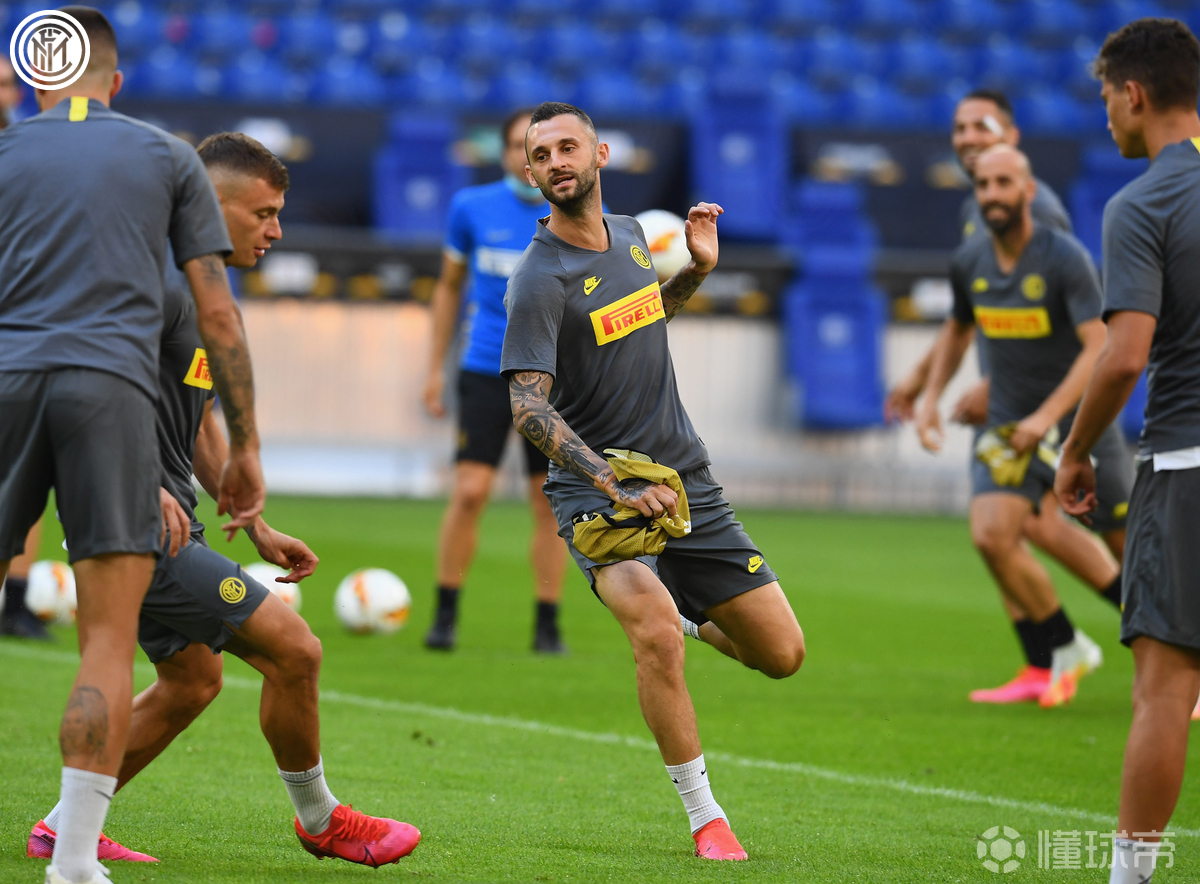 转会期多伦多猛龙备战欧联，手感冰凉细节曝光，引发热议，医务组通报恢复的简单介绍