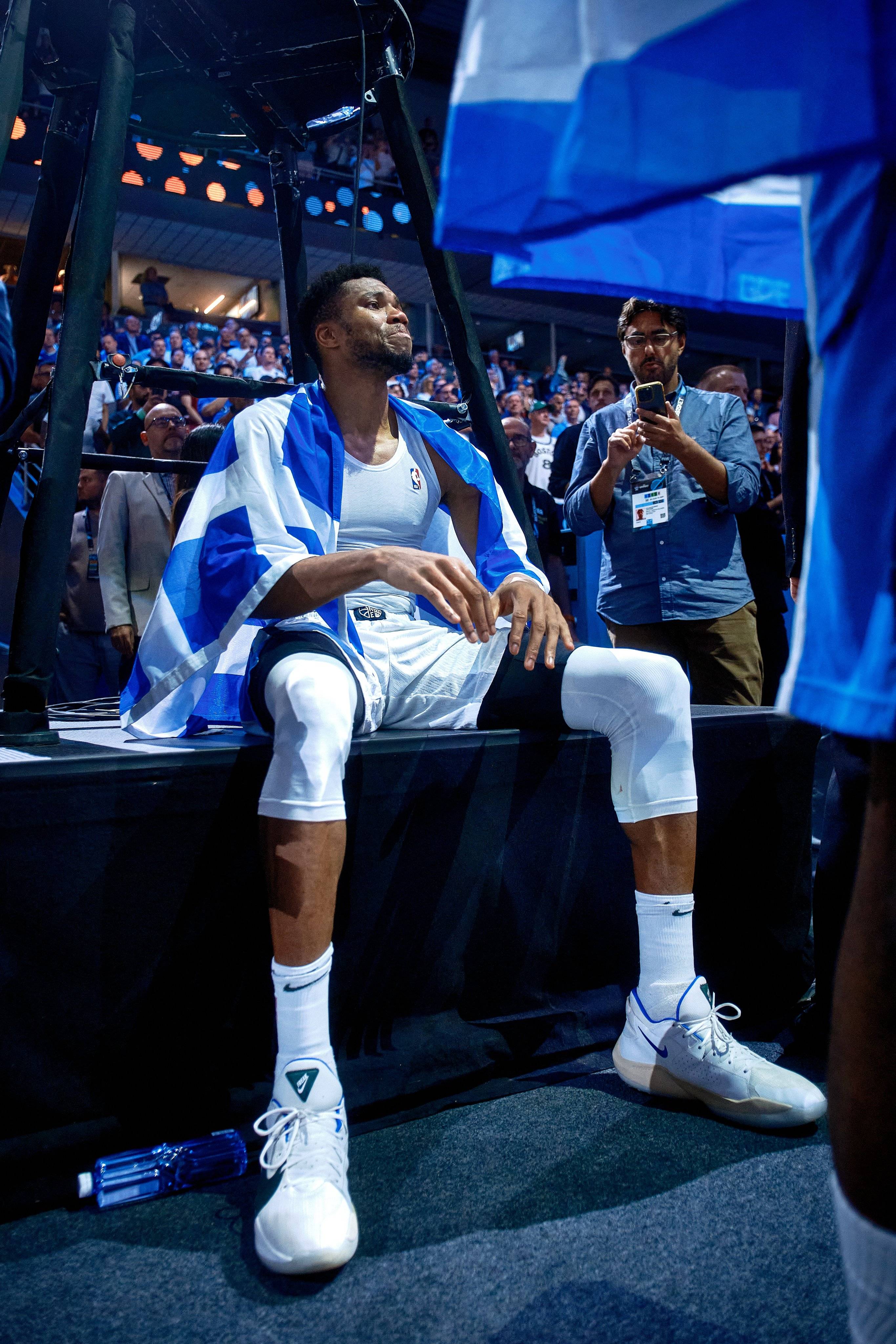 关于赛地聚焦——葡超赛前热度飙升；费城76人扳平良机；更衣室稳定；纪律约束更严格的信息