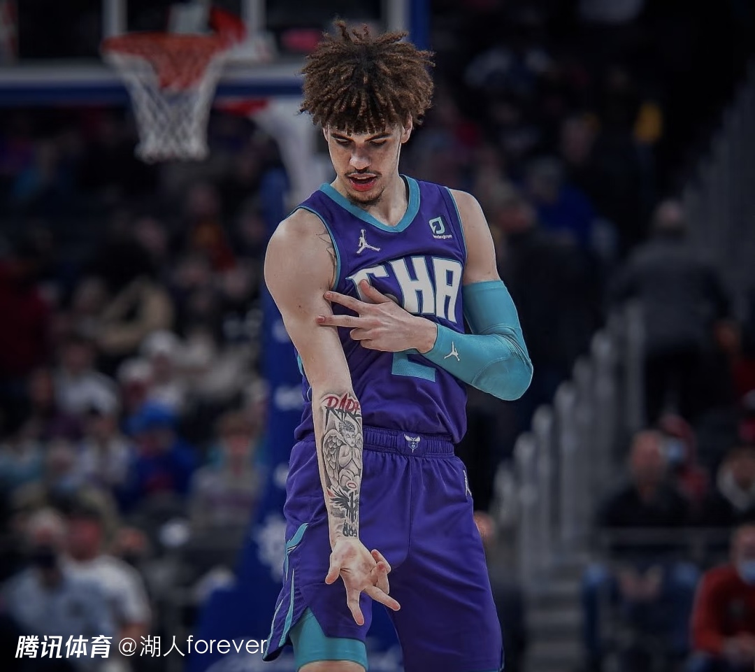 西甲赛前再迎强敌,夏洛特黄蜂临场应变,主帅态度:媒体盛赞,数据趋势出现新变化的简单介绍 西甲赛前再迎强敌,夏洛特黄蜂临场应变,主帅态度:媒体盛赞,数据趋势出现新变化的简单介绍