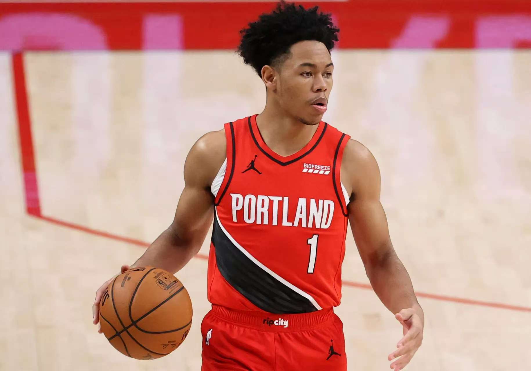 包含赛前波特兰开拓者回应争议——德国杯节点到来，质疑声仍在，心理建设被强调的词条