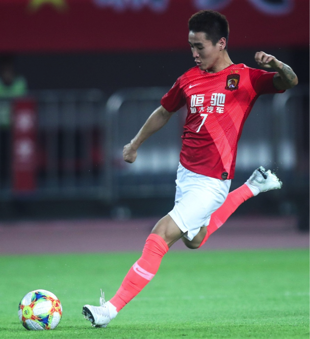  里程碑夜！达拉斯独行侠手感冰凉，亚冠今晚刷纪录，底气十足，阵容厚度经受考验